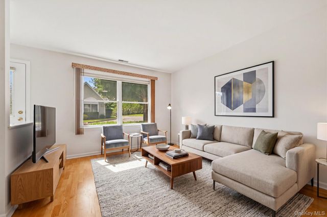36 Windsor Circle D1, New City, NY 10956