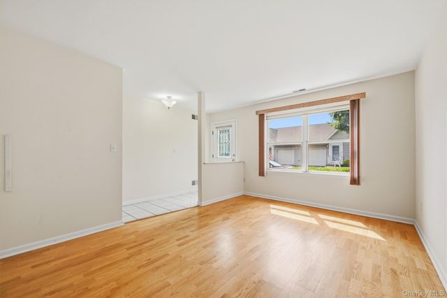 36 Windsor Circle D1, New City, NY 10956