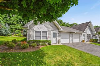 36 Windsor Circle D1, New City, NY 10956