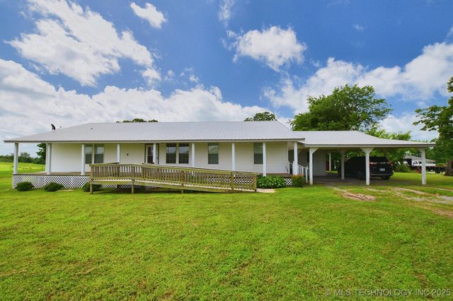 16759 W Burchett Road, Tahlequah, OK 74464