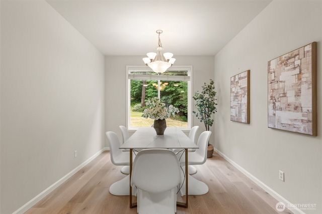 9118 NE 160th Pl, Bothell, WA 98028