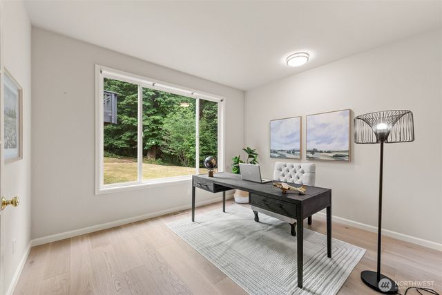 9118 NE 160th Pl, Bothell, WA 98028