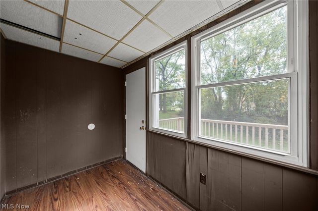 205 Center Road, Bedford, OH 44146