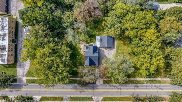 205 Center Road, Bedford, OH 44146