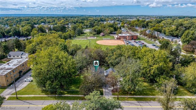205 Center Road, Bedford, OH 44146
