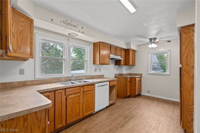 205 Center Road, Bedford, OH 44146