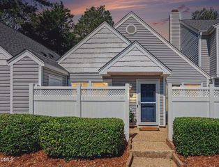 5029 Avenida Del Sol Drive, Raleigh, NC 27616
