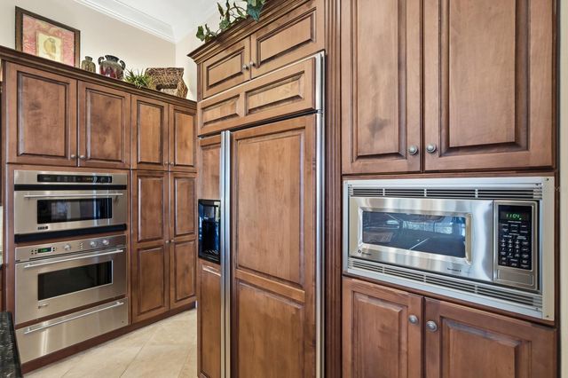 52 N WATERVIEW DRIVE, Palm Coast, FL 32137