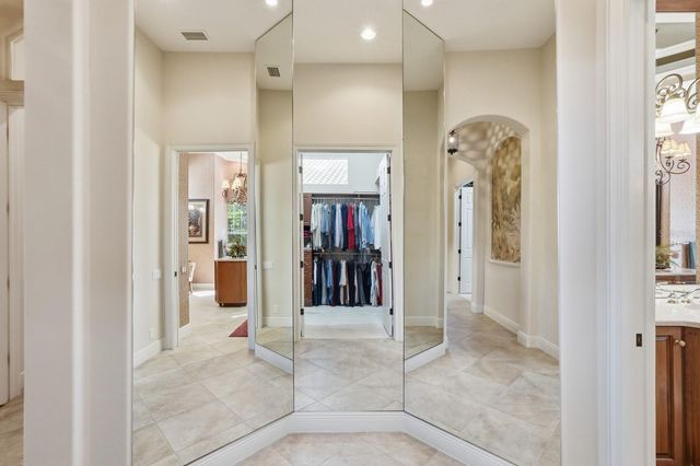 52 N WATERVIEW DRIVE, Palm Coast, FL 32137