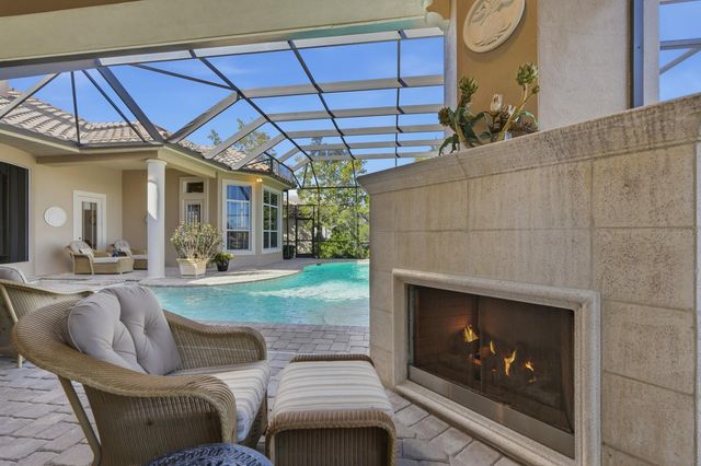 52 N WATERVIEW DRIVE, Palm Coast, FL 32137