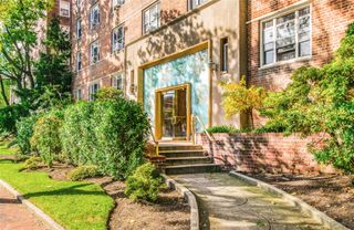 5601 Riverdale Avenue 5F, Bronx, NY 10471