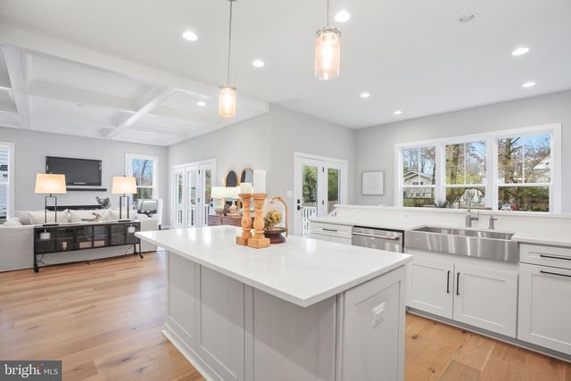 506 COTTAGE STREET, Vienna, VA 22180
