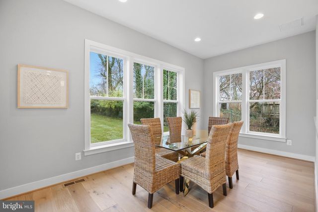 506 COTTAGE STREET, Vienna, VA 22180
