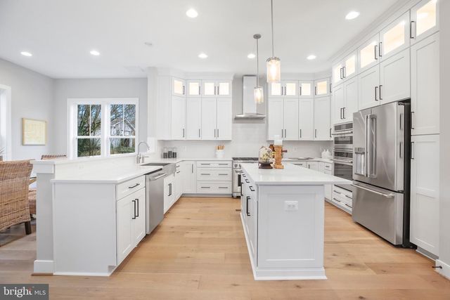 506 COTTAGE STREET, Vienna, VA 22180