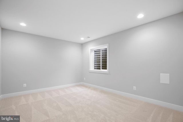 506 COTTAGE STREET, Vienna, VA 22180