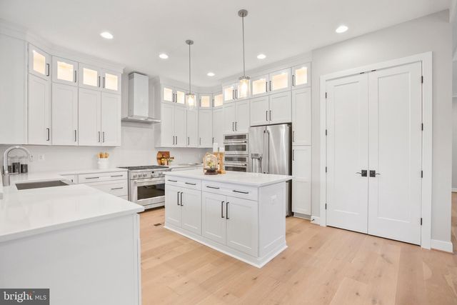 506 COTTAGE STREET, Vienna, VA 22180