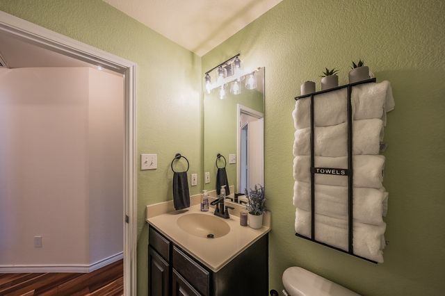 660 Rosario Lane, Fort Worth, TX 76052