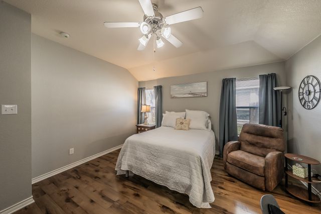 660 Rosario Lane, Fort Worth, TX 76052