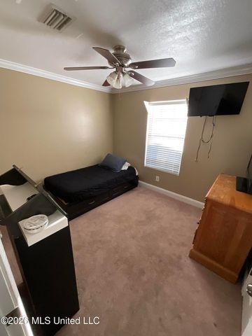 15526 Omas Road, Vancleave, MS 39565