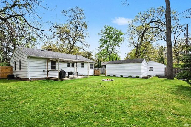 3506 Chevy Chase, South Bend, IN 46615