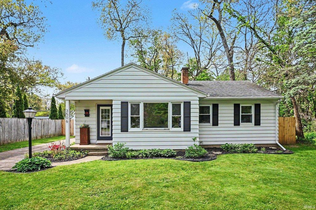3506 Chevy Chase, South Bend, IN 46615