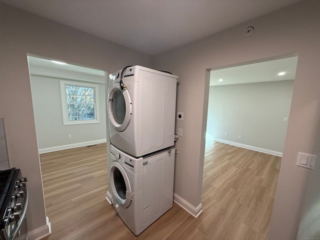 50 Greenhouse Road 42A, Bridgeport, CT 06606