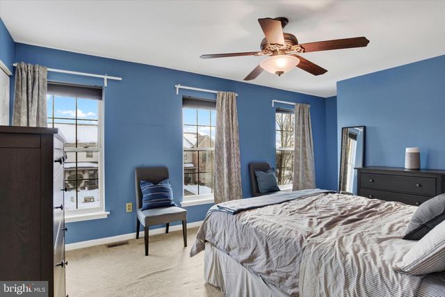 305 SADDLE RIDGE CT, Harrisburg, PA 17110