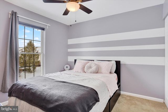 305 SADDLE RIDGE CT, Harrisburg, PA 17110