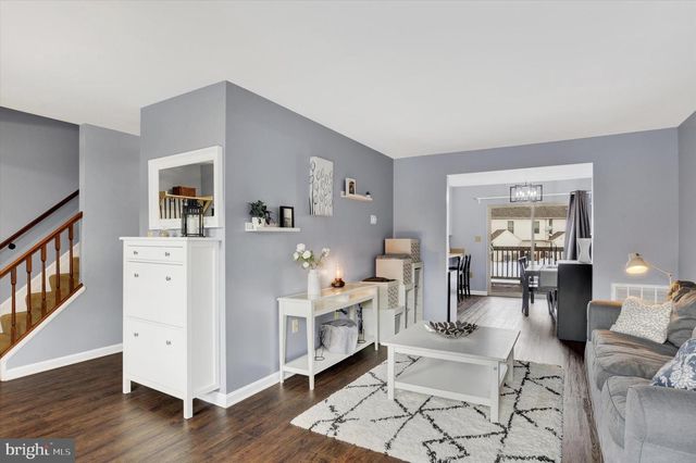 305 SADDLE RIDGE CT, Harrisburg, PA 17110