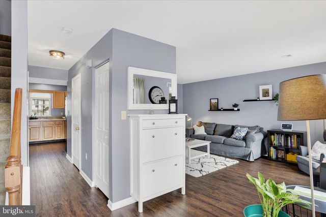 305 SADDLE RIDGE CT, Harrisburg, PA 17110