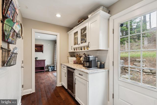 9 WHITELY RD, Downingtown, PA 19335