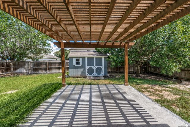 153 Hanging Moss, Cibolo, TX 78108