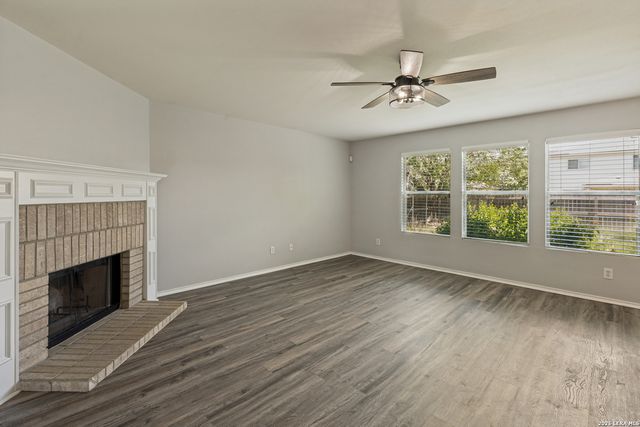 153 Hanging Moss, Cibolo, TX 78108