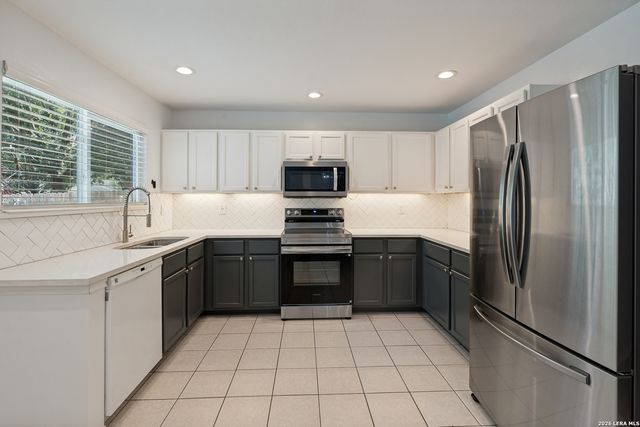 153 Hanging Moss, Cibolo, TX 78108