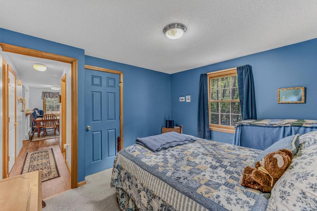 22 Wildwood Drive, Campton, NH 03223