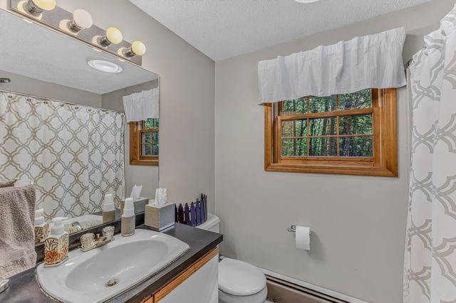 22 Wildwood Drive, Campton, NH 03223