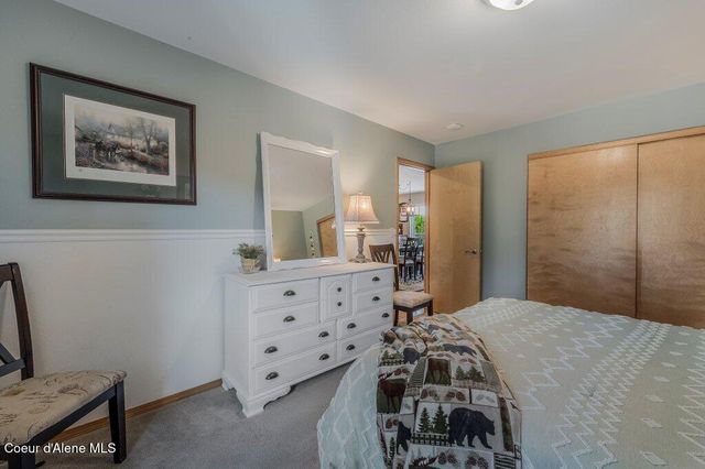 11413 N Summit Loop, Hauser, ID 83854