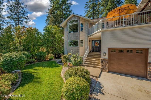 11413 N Summit Loop, Hauser, ID 83854