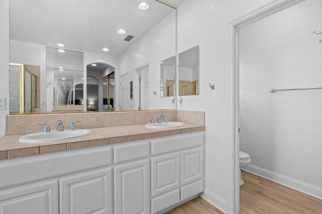 2604 Snowy Egret Way, Elk Grove, CA 95757