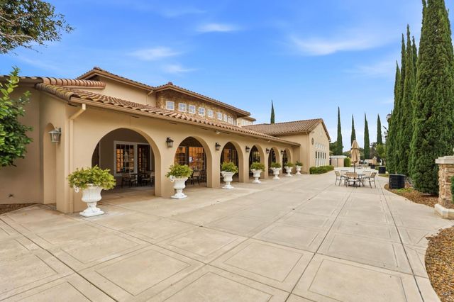 2604 Snowy Egret Way, Elk Grove, CA 95757