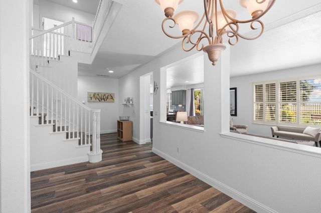 2604 Snowy Egret Way, Elk Grove, CA 95757