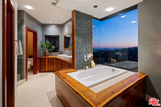 5677 Spreading Oak Drive, Los Angeles, CA 90068