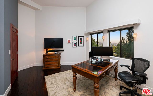 5677 Spreading Oak Drive, Los Angeles, CA 90068