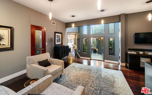 5677 Spreading Oak Drive, Los Angeles, CA 90068