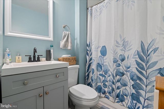 104 MAPLE AVE, Chestertown, MD 21620