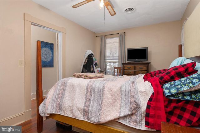 104 MAPLE AVE, Chestertown, MD 21620