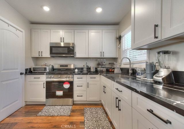 2803 Ladera Road, San Bernardino, CA 92405