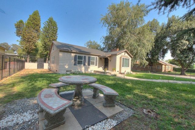 2803 Ladera Road, San Bernardino, CA 92405