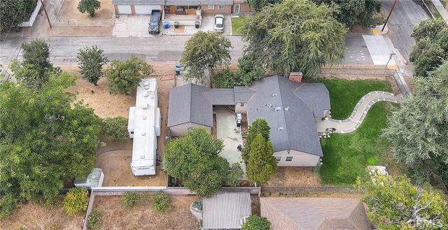 2803 Ladera Road, San Bernardino, CA 92405