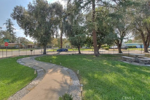 2803 Ladera Road, San Bernardino, CA 92405